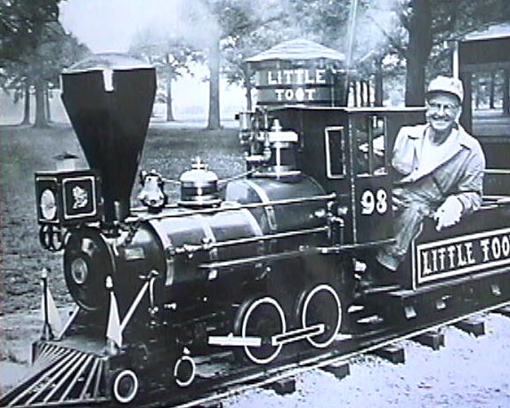 Ken Williams on "Little Toot"