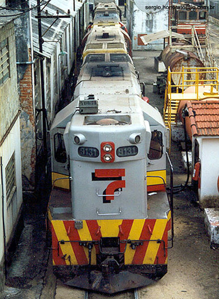 Locomotives in Mayrink 35