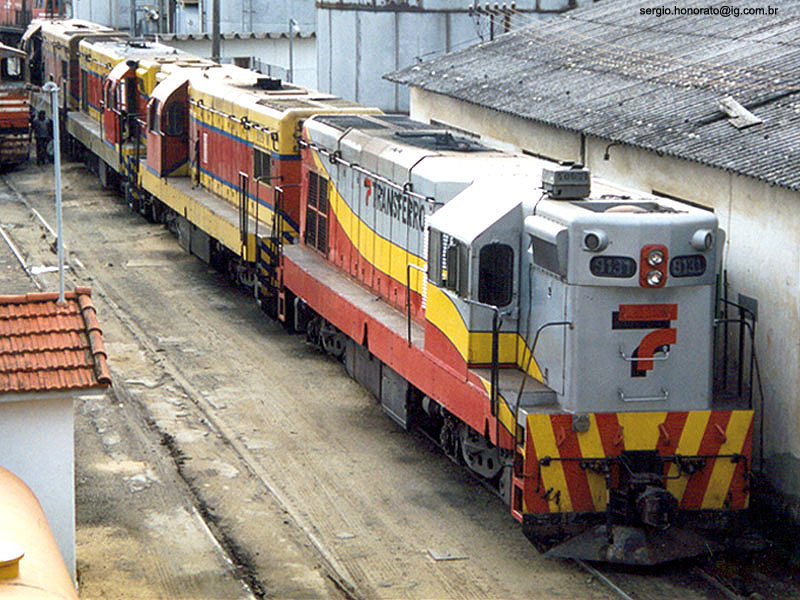 Locomotives in Mayrink 39