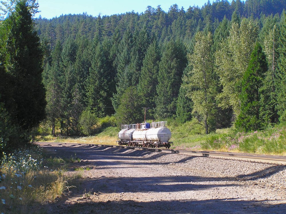 Lonesome Water Cars