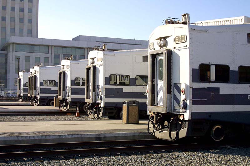 Many Metro Link