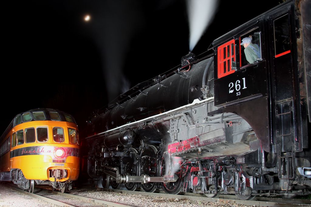 Milwaukee Road #261 Photographers Special