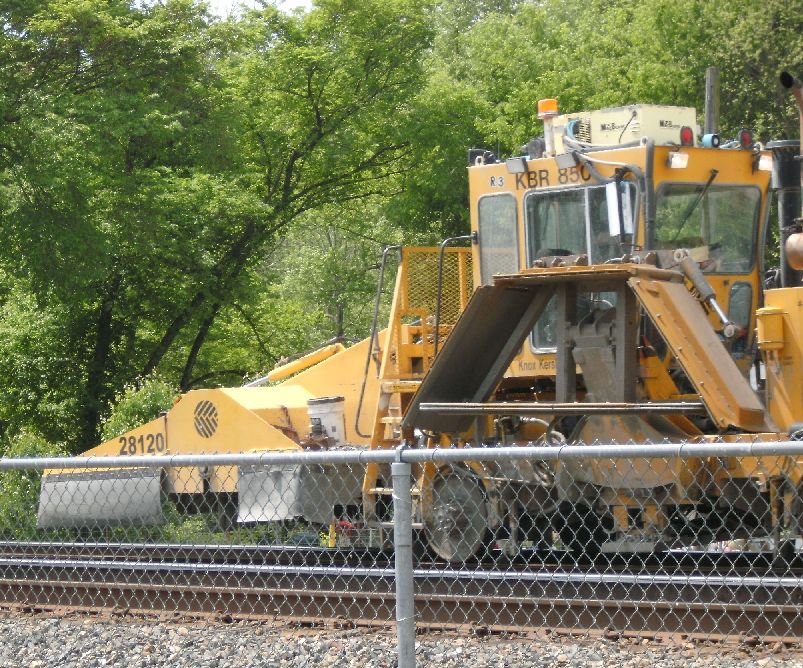 MOW vehicle at Noel, MO