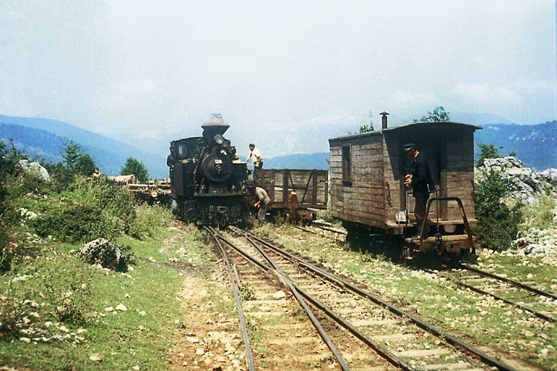Narrow gauge crummy from Bosnia