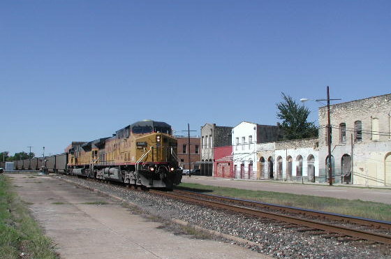 Navasota Noon