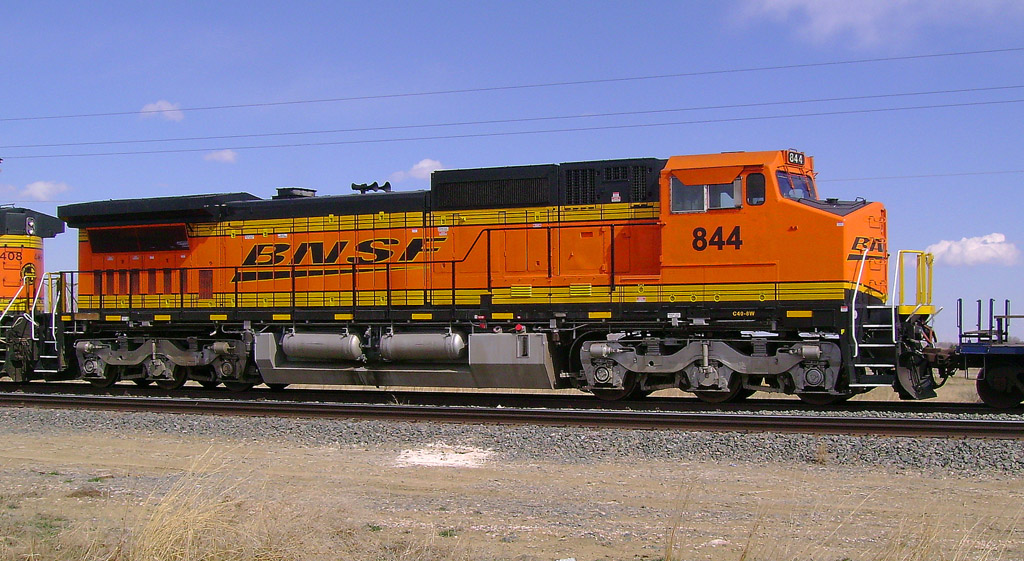 New Image C40-8W...