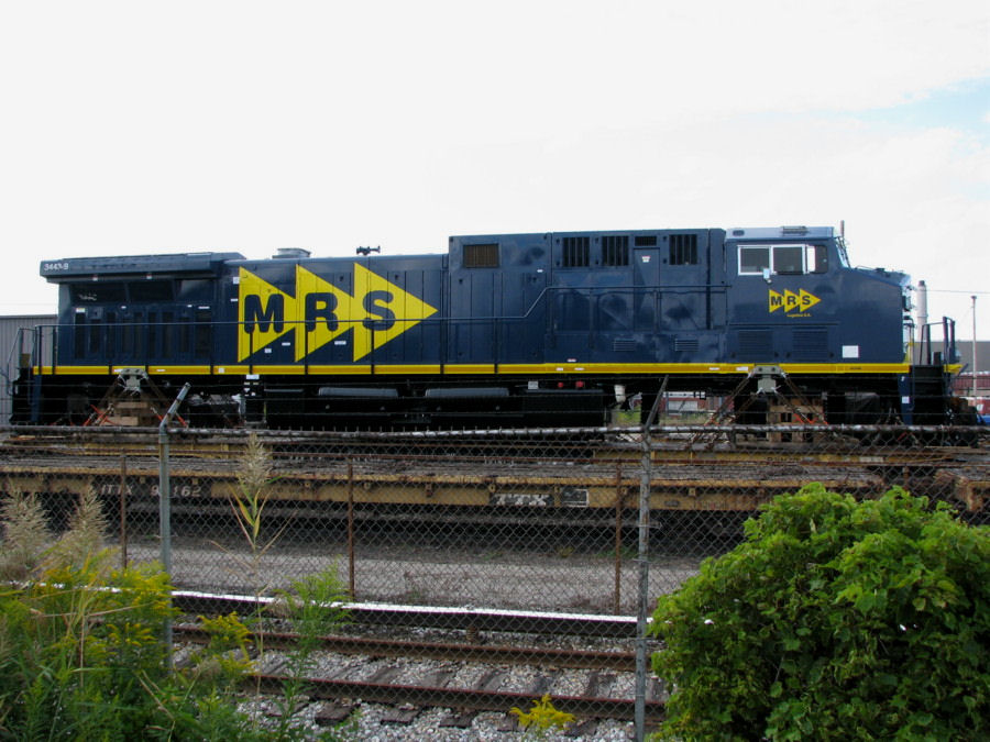 NEW MRS GE Locomotives on flat cars. Erie, PA. 9-7-2008