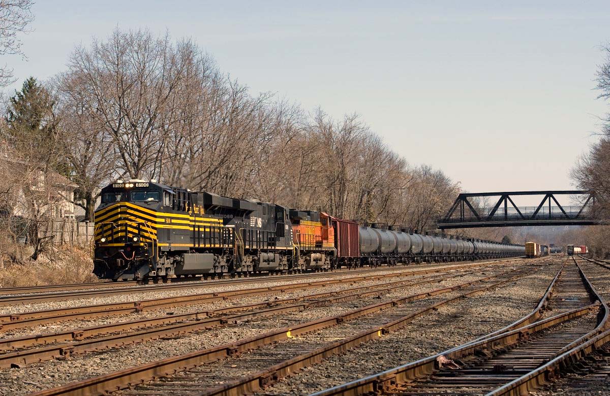 Norfolk Southern 8100