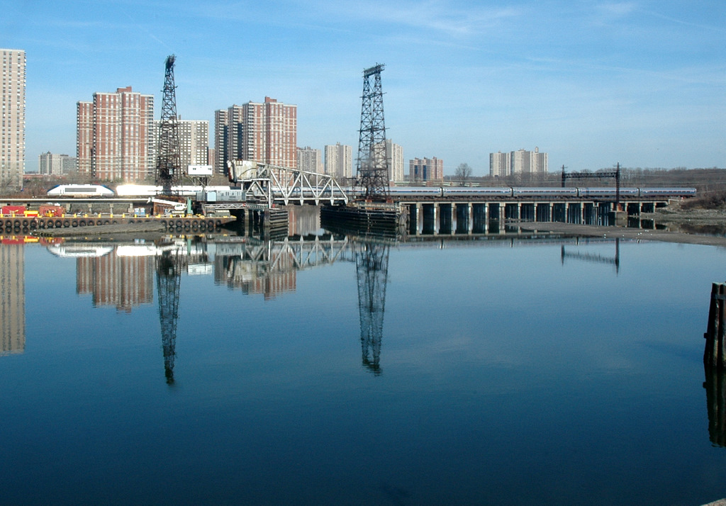 Northeast Regional Train # 195 crossing the Pelham Bay Drawbridge