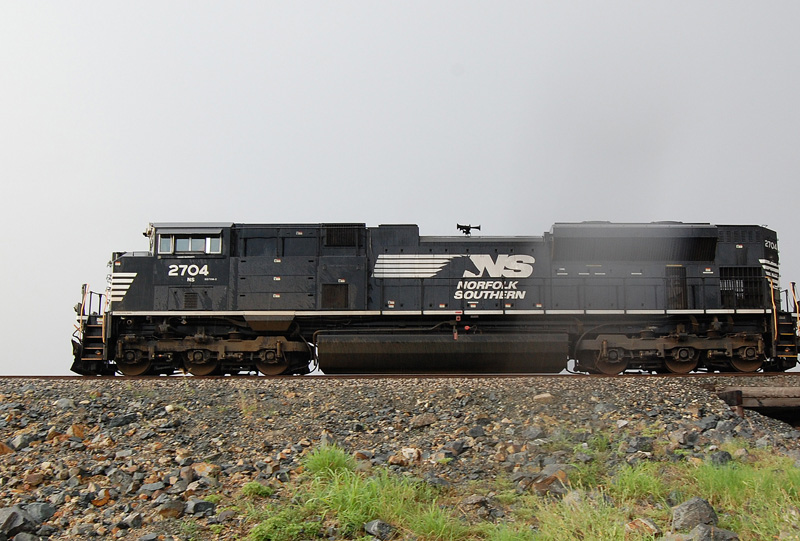 NS 2704