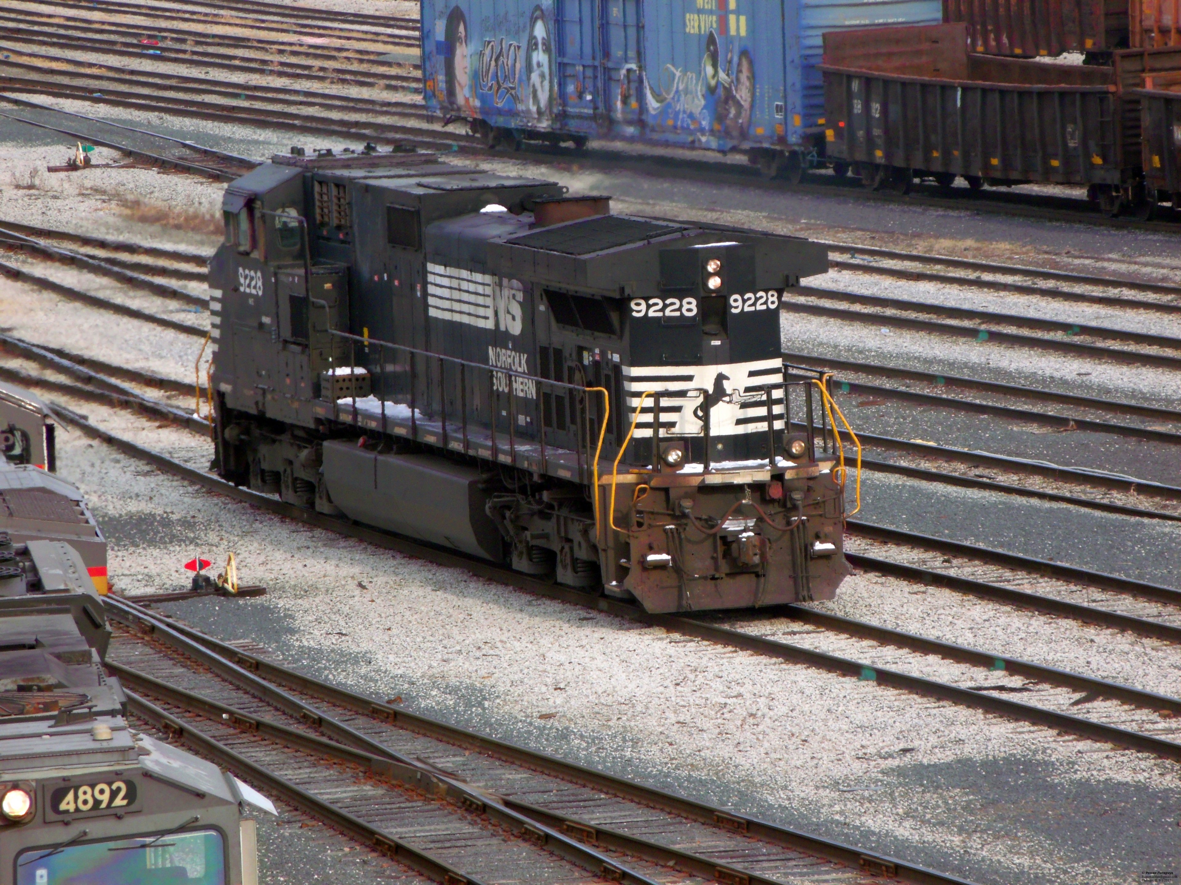 NS 9228 9-40CW