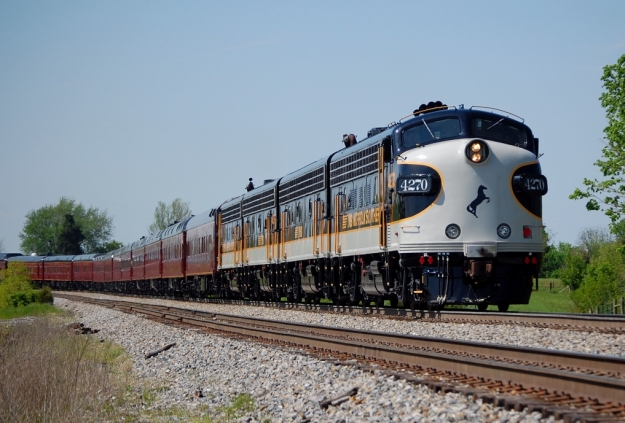 NS 955 at Waddy