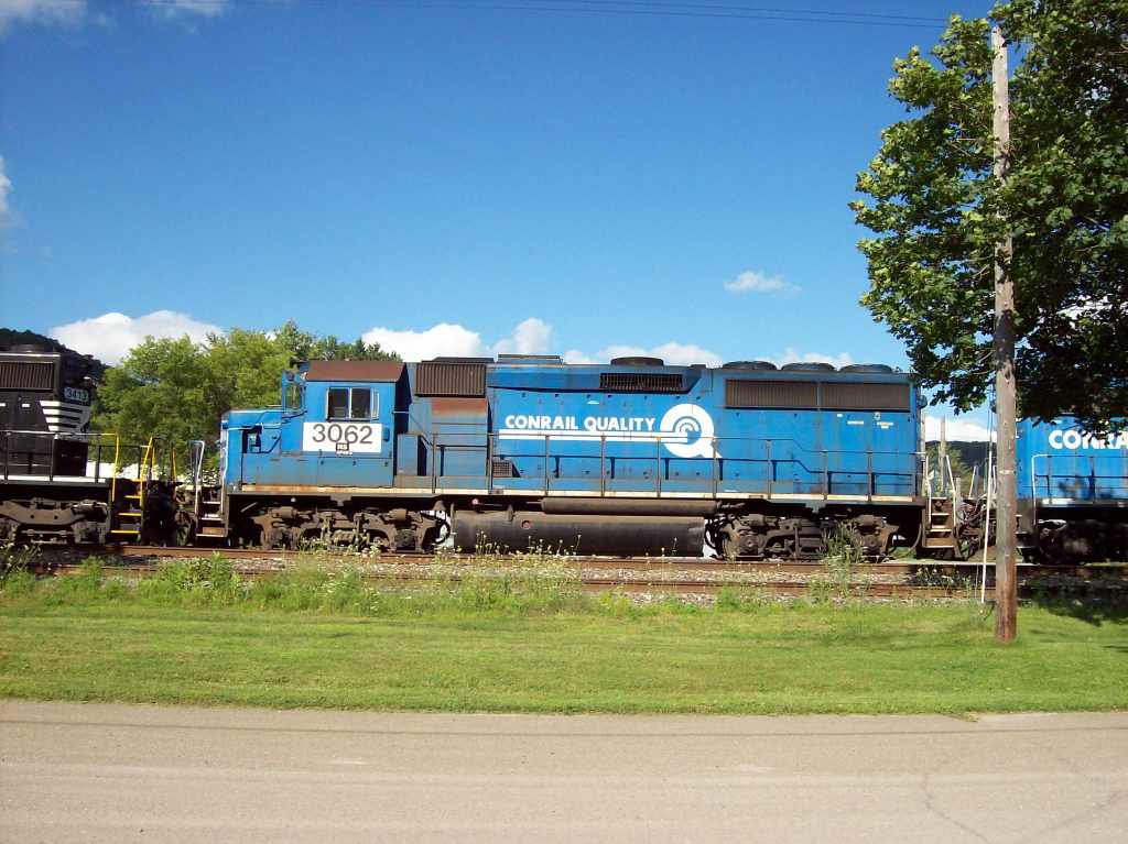 NS/CR  GP 40-2 3062