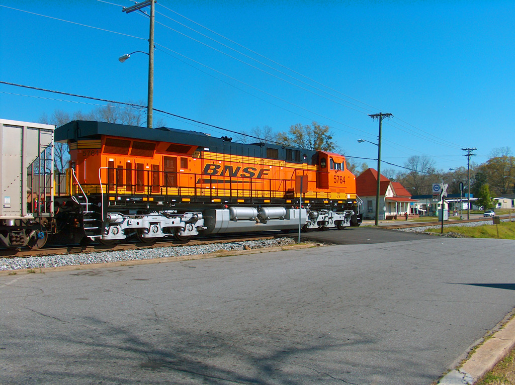 NS DPU MTY Coal Train
