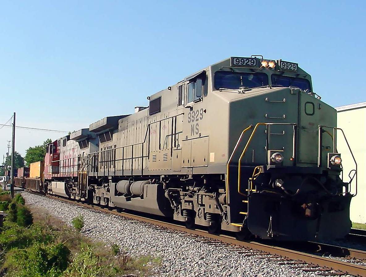 NS Primer with warbonnet