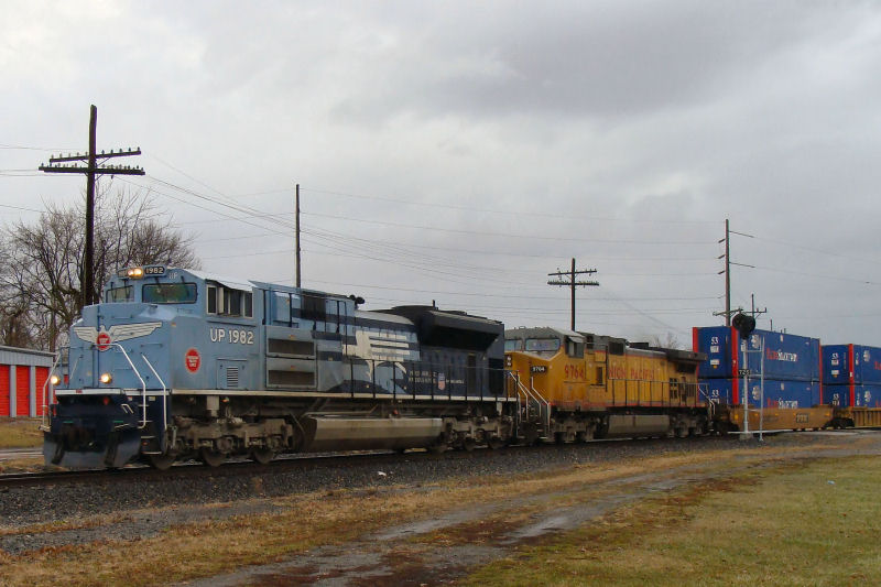 Off Line in Kenton Ohio