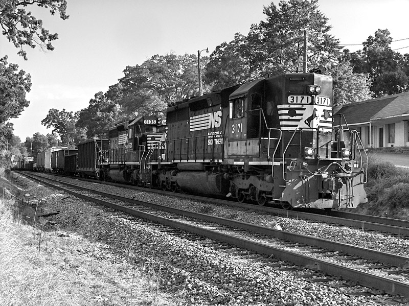 Out Of Fuel On The NS CofGa Alabama Main