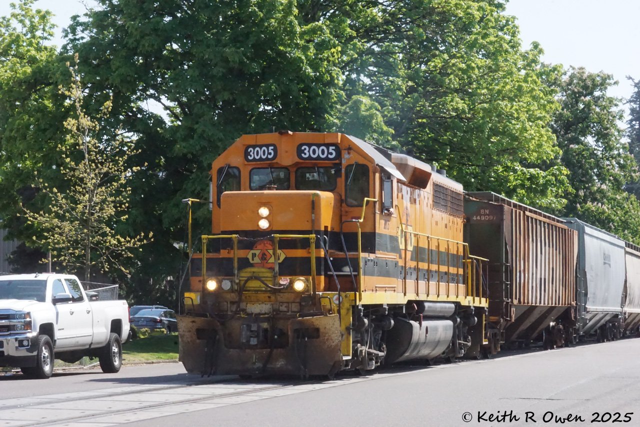 PNWR 3005 (GP39-2)