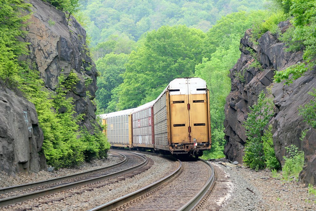 Q283's tail end
