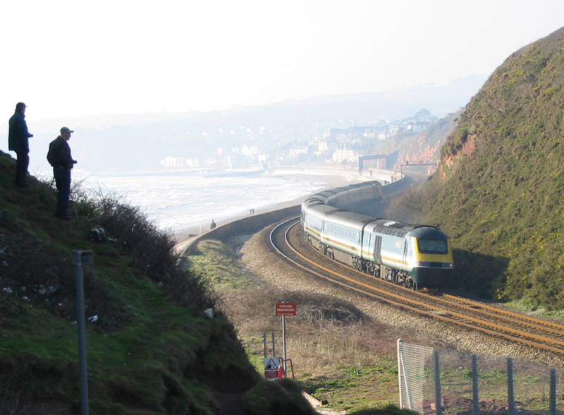 Railfans Watch....