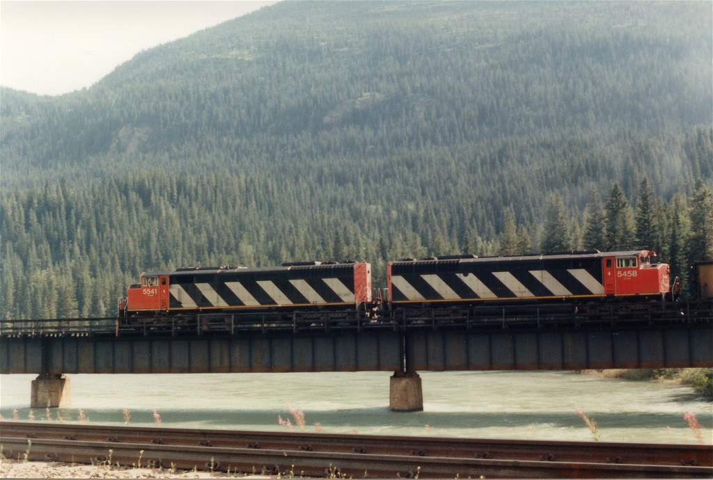 Red Pass Junction