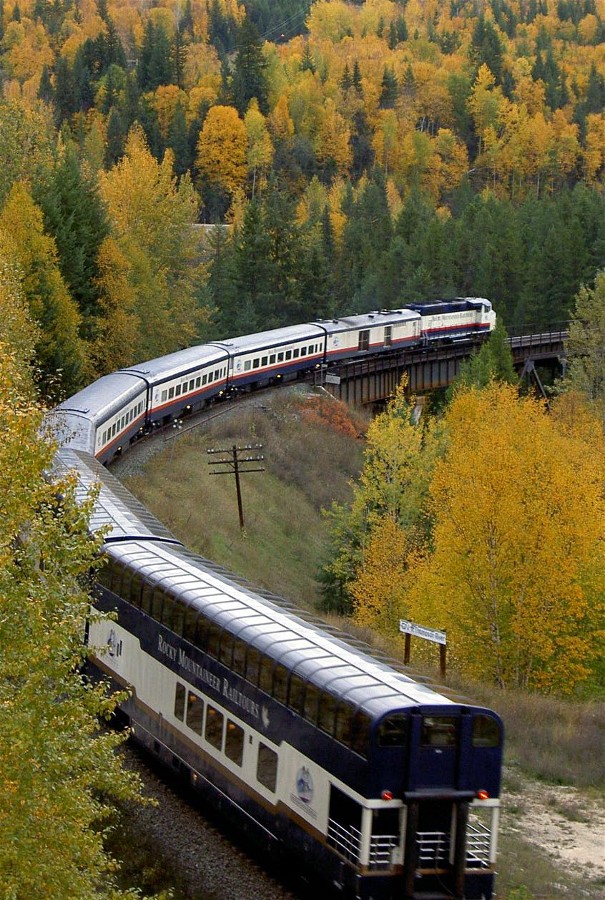 Rocky Mountaineer Railtours