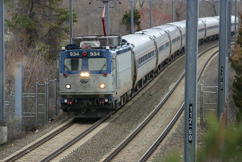 S-Curve at Rocky Neck