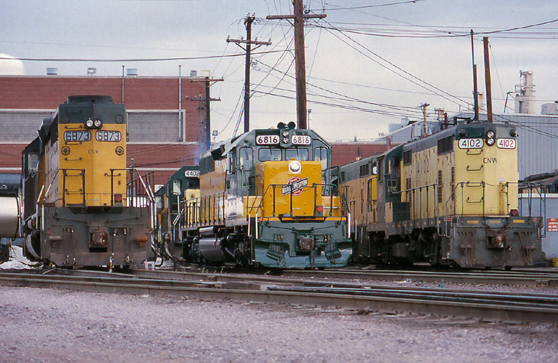 SD40-2  GP15-1  SD40-2  GP7r