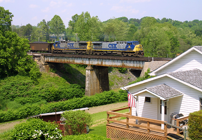 Southbound coal near Corbin Ky
