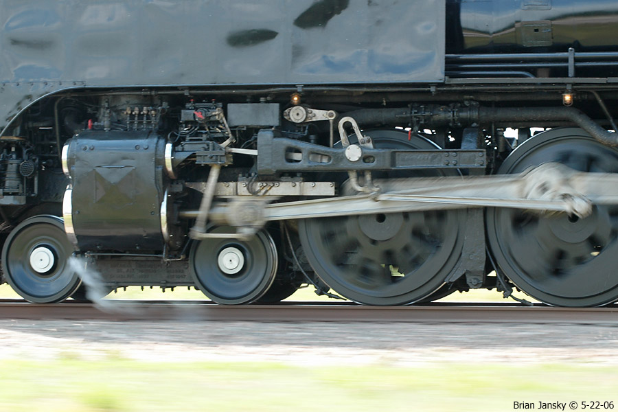 Steel Wheels A Rollin'