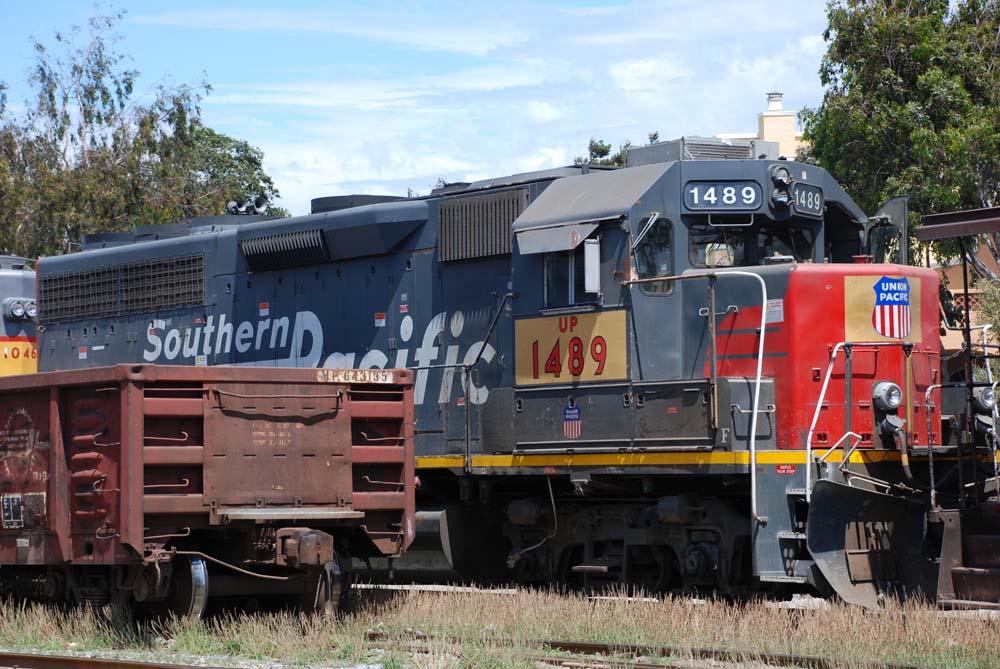 STILL IN THE SOUTHERN PACIFIC COLORS!