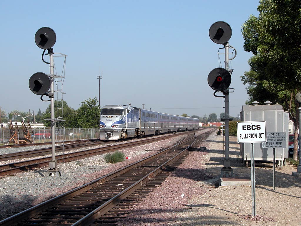 Surfliner at Fullerton