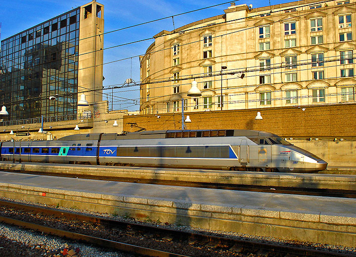 TGV 384