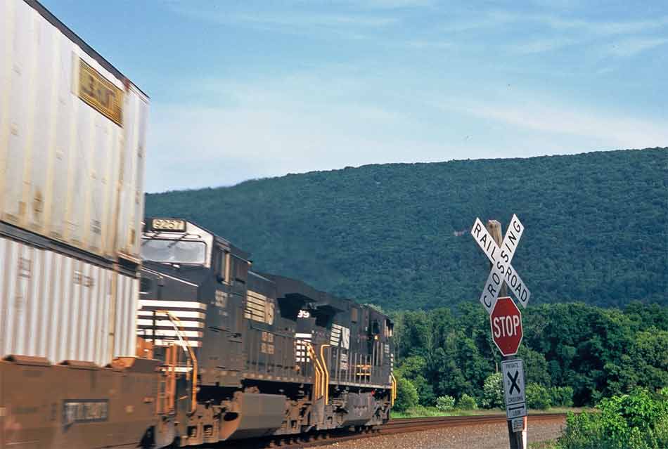 Tuscarora Mtn and NS