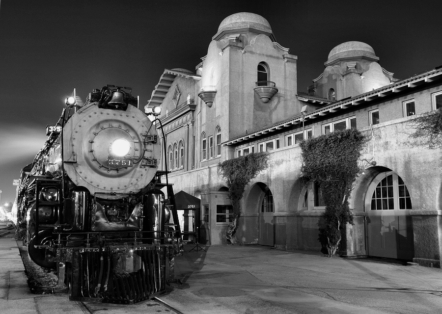 Two Gems of the Santa Fe Railway