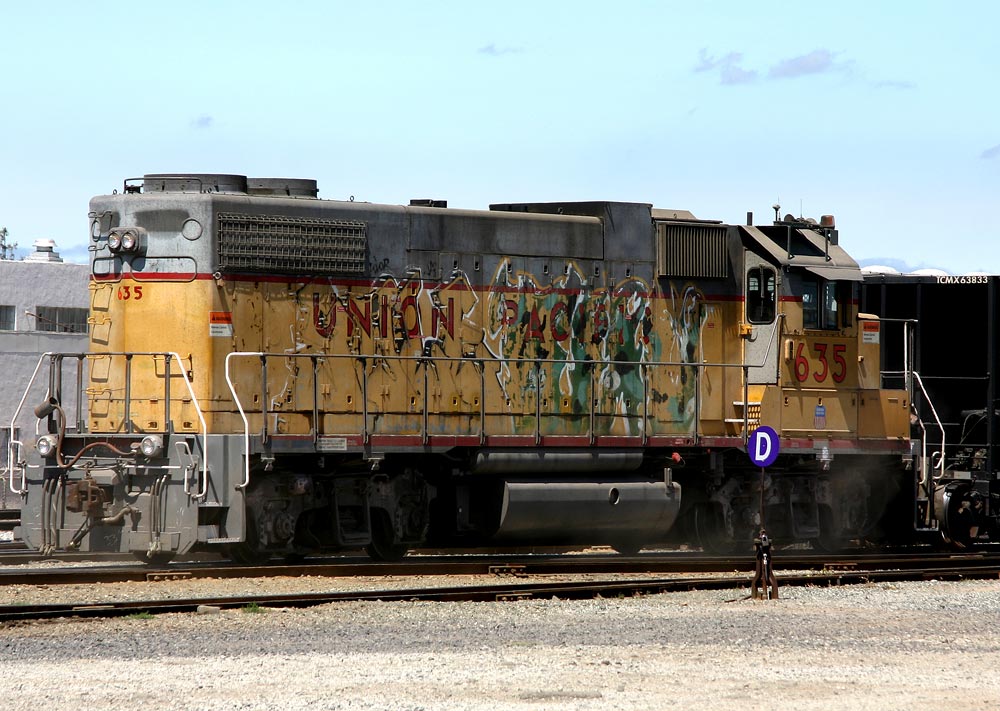 Union Pacific GP38-2 Yard Switcher