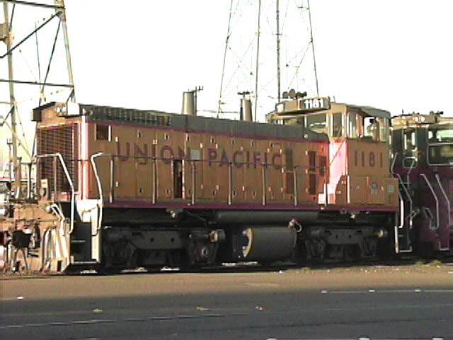 UP 1181