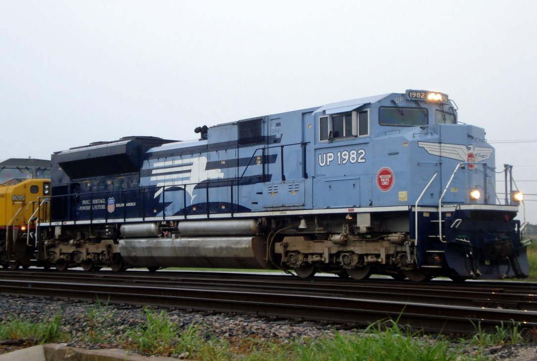 UP 1982 in Taylor Texas