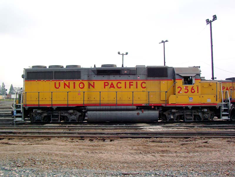 UP 2561