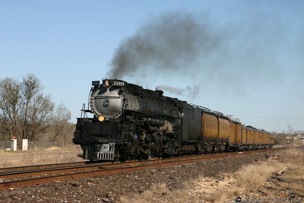 UP 3985 - Hearne TX 01-25-2004