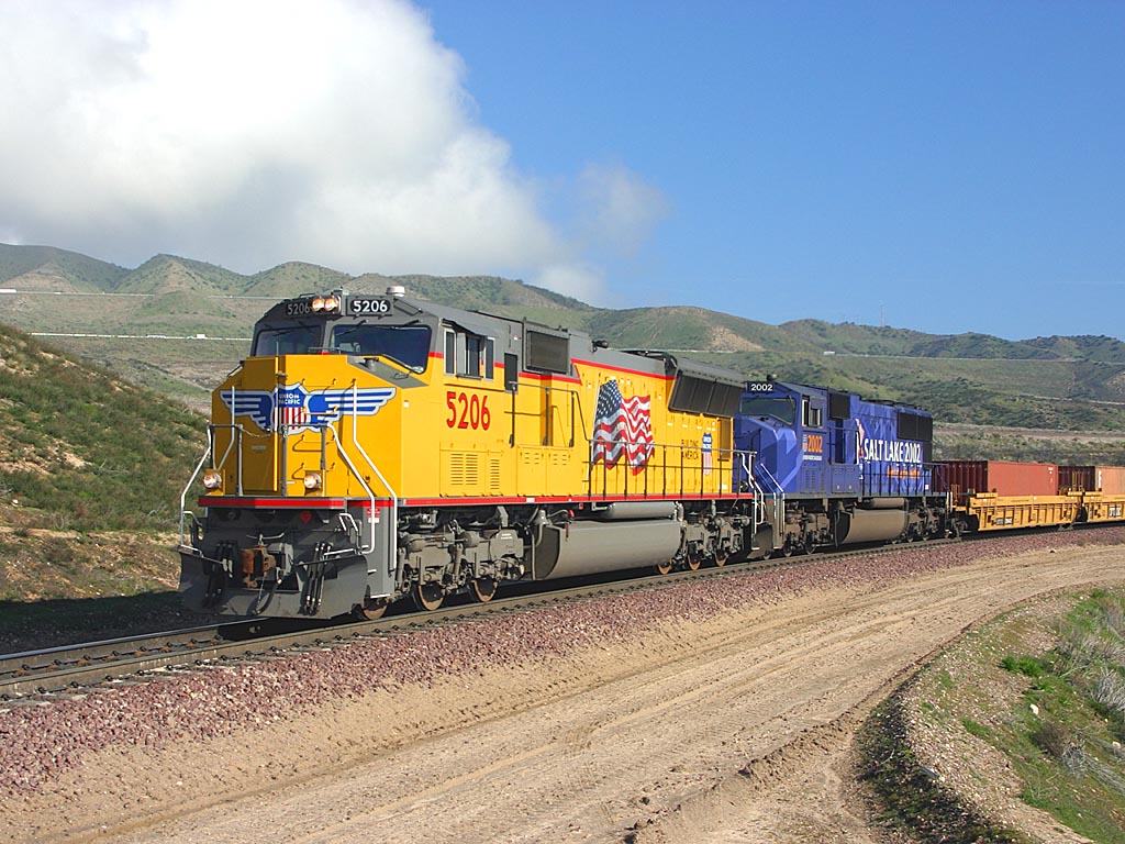UP 5206 with Olympic 2002