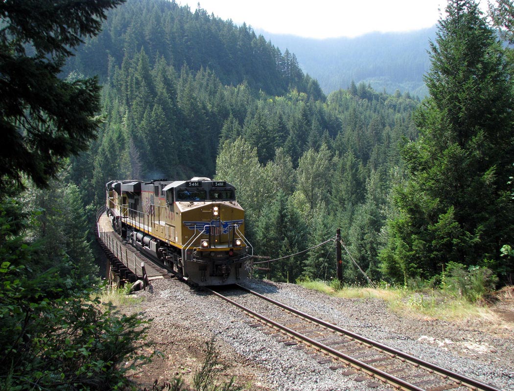 UP 5461 north Salt Creek Trestle
