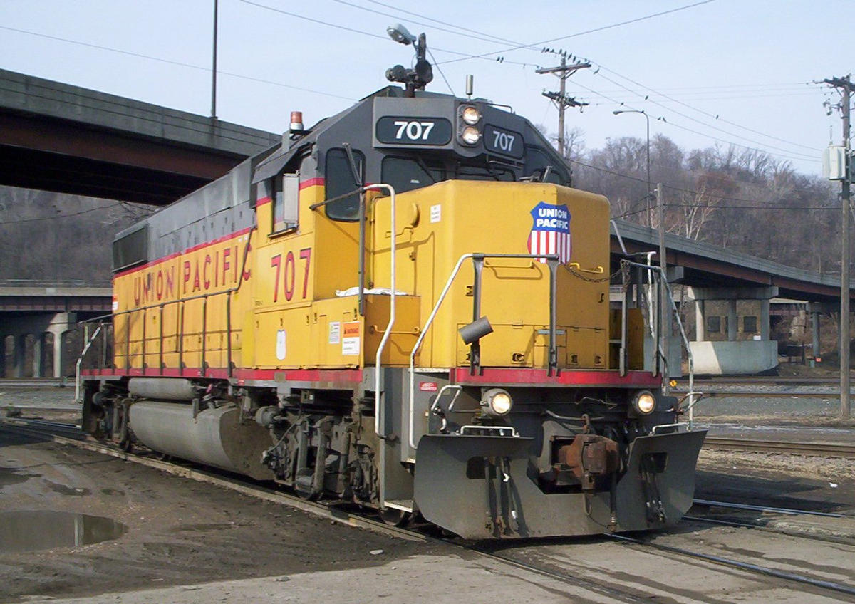 UP 707