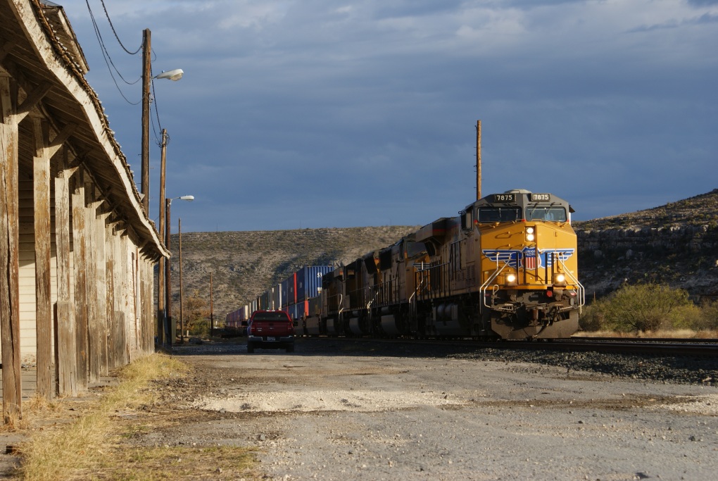 UP 7875