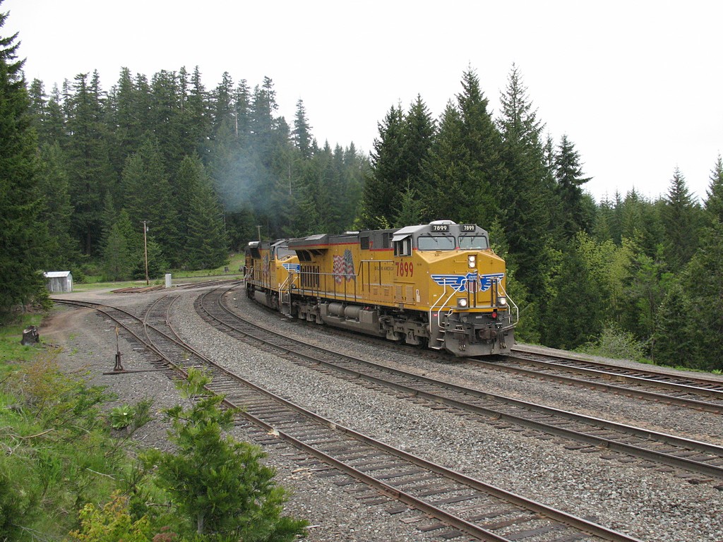 UP 7899