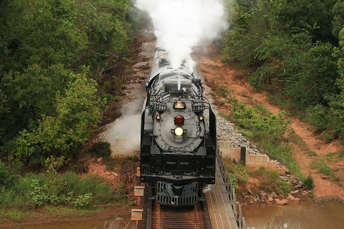UP 844 / Oklahoma Centennial