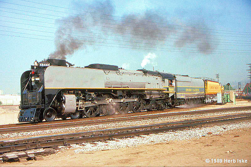 UP #8444 departs LAUPT