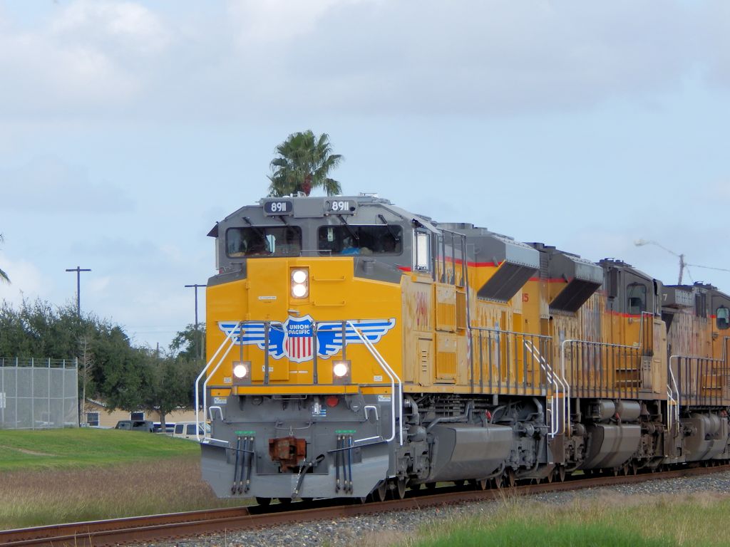 UP 8911 North