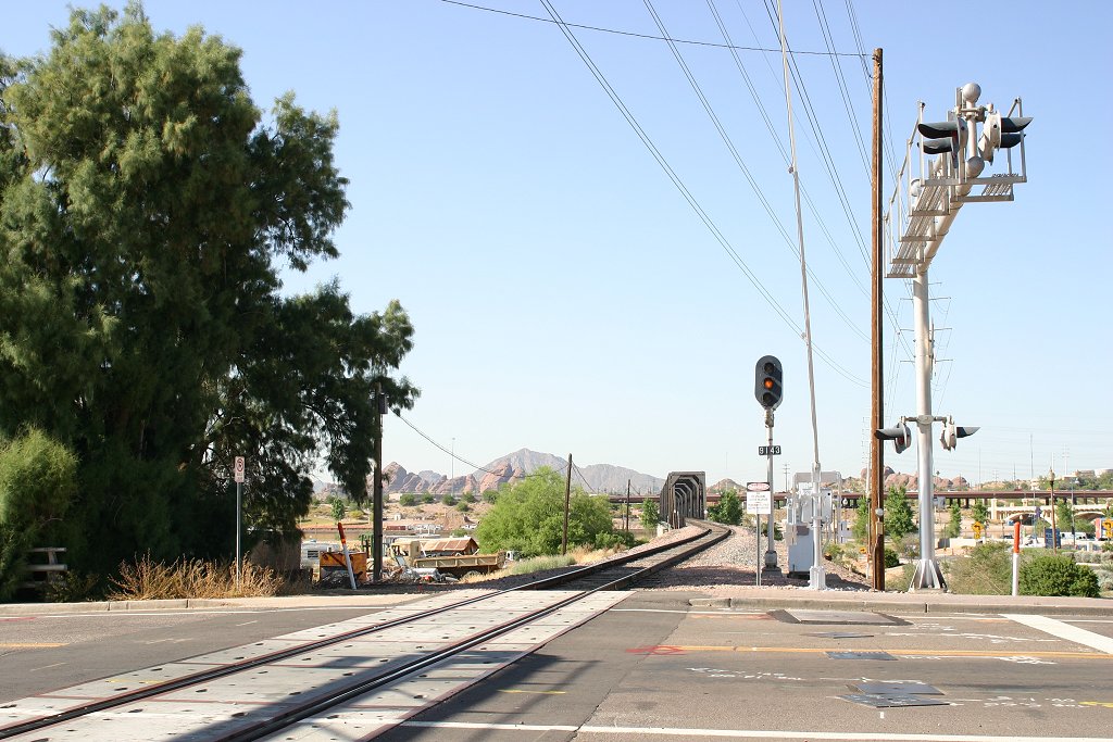UP Crossing in Tempe, AZ