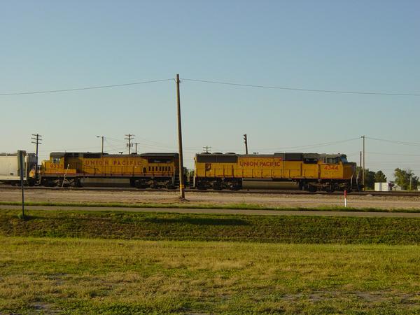 UP freight 4344 leading